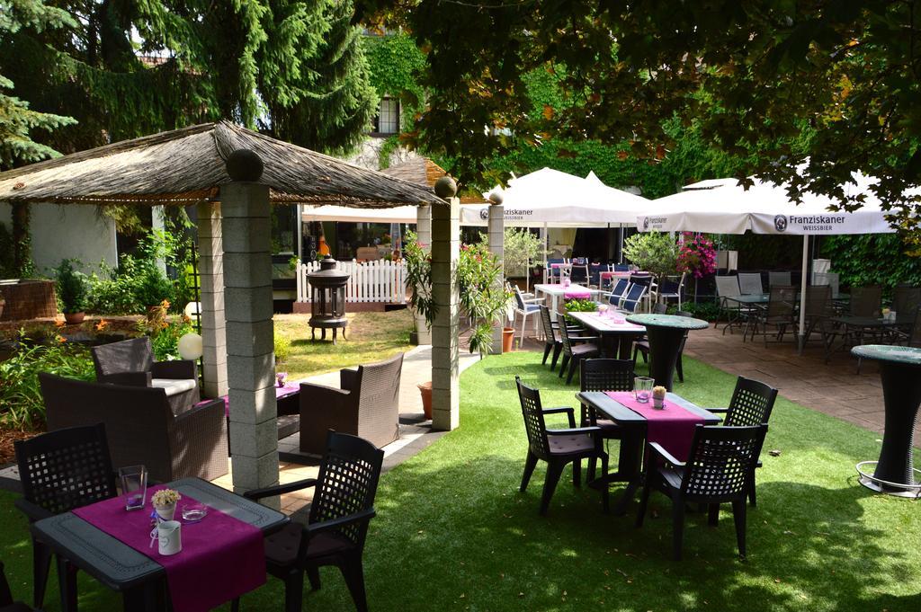 Hotel Haus Krone Bexbach Exterior photo
