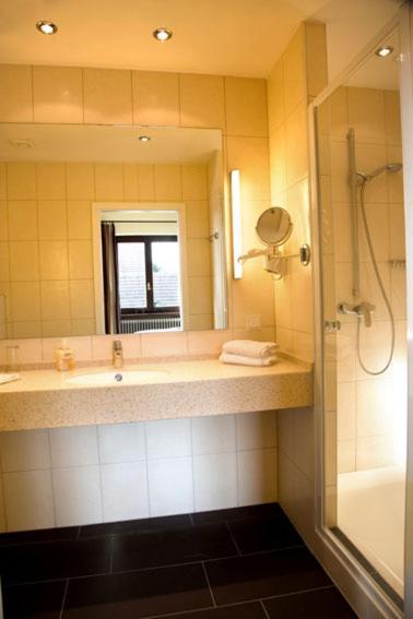 Hotel Haus Krone Bexbach Exterior photo